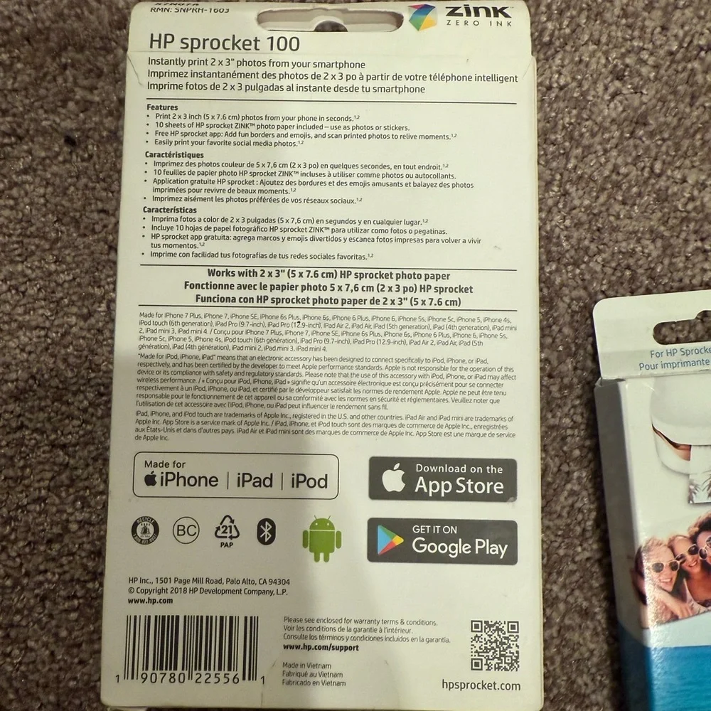 HP Sprocket Portable Photo Printer + 2x3